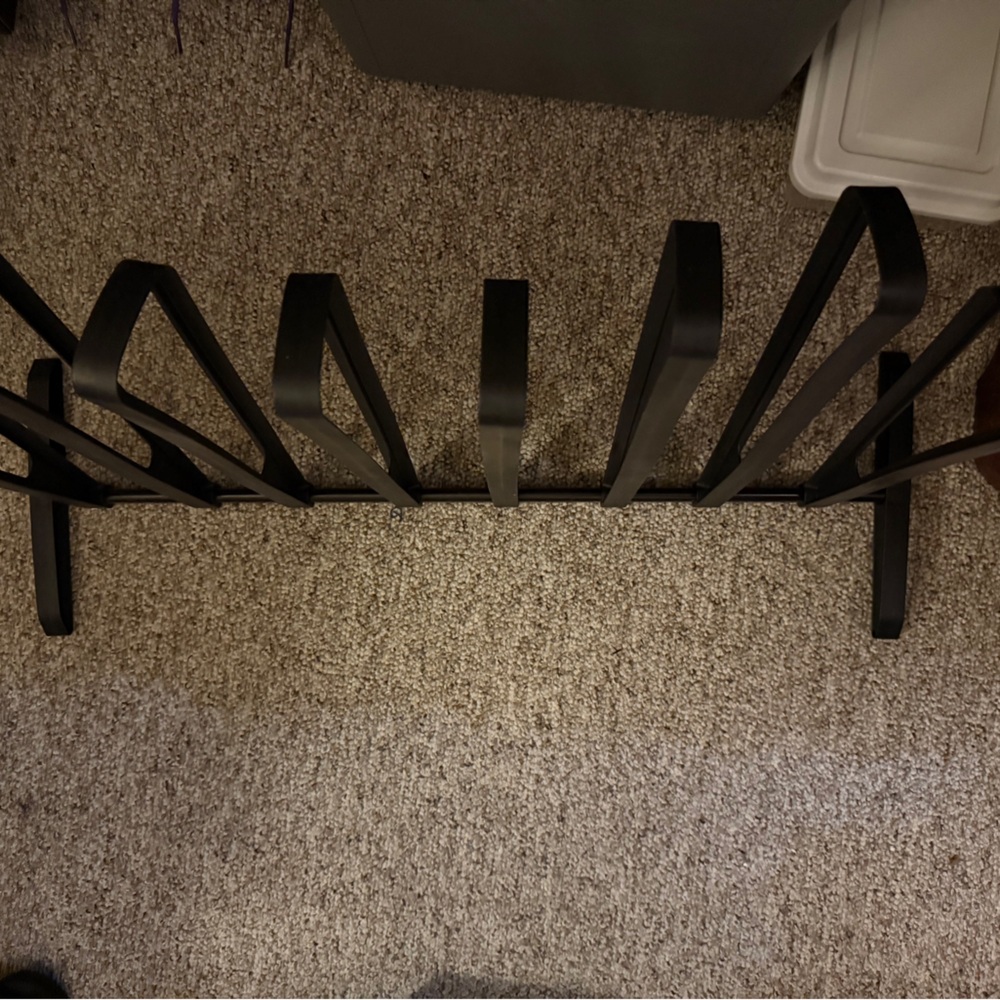 TALL BOOT STAND